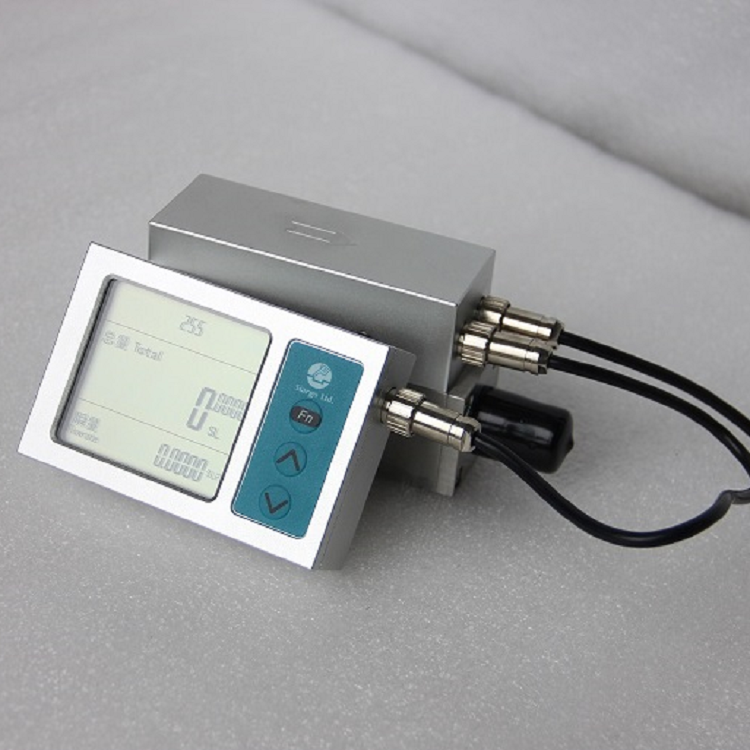 氣體(tǐ)質量流(liu)量控制(zhi)器選擇(ze)應該注(zhù)意什麽(me)